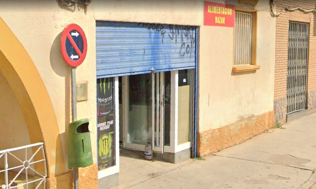 Continuan las faltas de respeto y el racismo contra el Bazar Alimentación