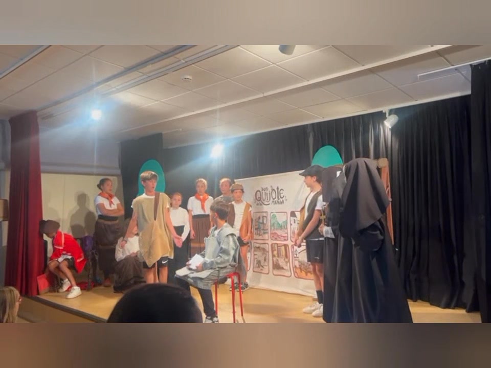 Y por fin se estrenó un actualizado don quijote de la mancha!! con estos chicos y chicas el espectáculo fue una «obra» de&nbsp;arte